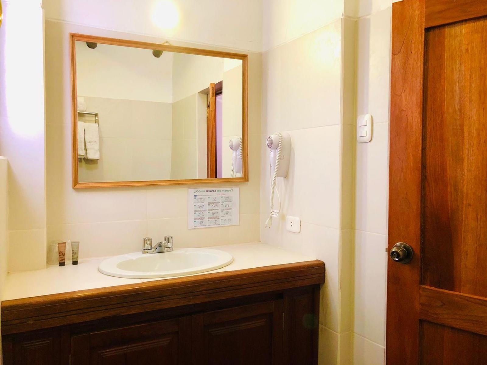 Hotel El Patio De Monterrey Huaraz  Dış mekan fotoğraf
